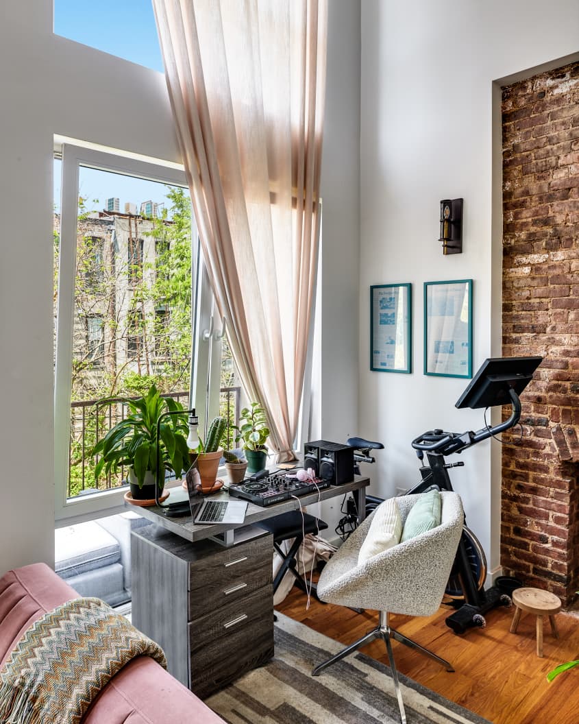 Astead Herndon New York Times Loft Tour Photos Apartment Therapy